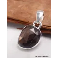 Pendentif Saphir doré Zawadi forme libre - Bijoux en Saphir doré Zawadi