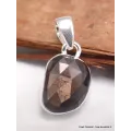 Pendentif Saphir doré Zawadi forme libre - Bijoux en Saphir doré Zawadi