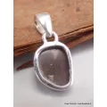Pendentif Saphir doré Zawadi forme libre - Bijoux en Saphir doré Zawadi