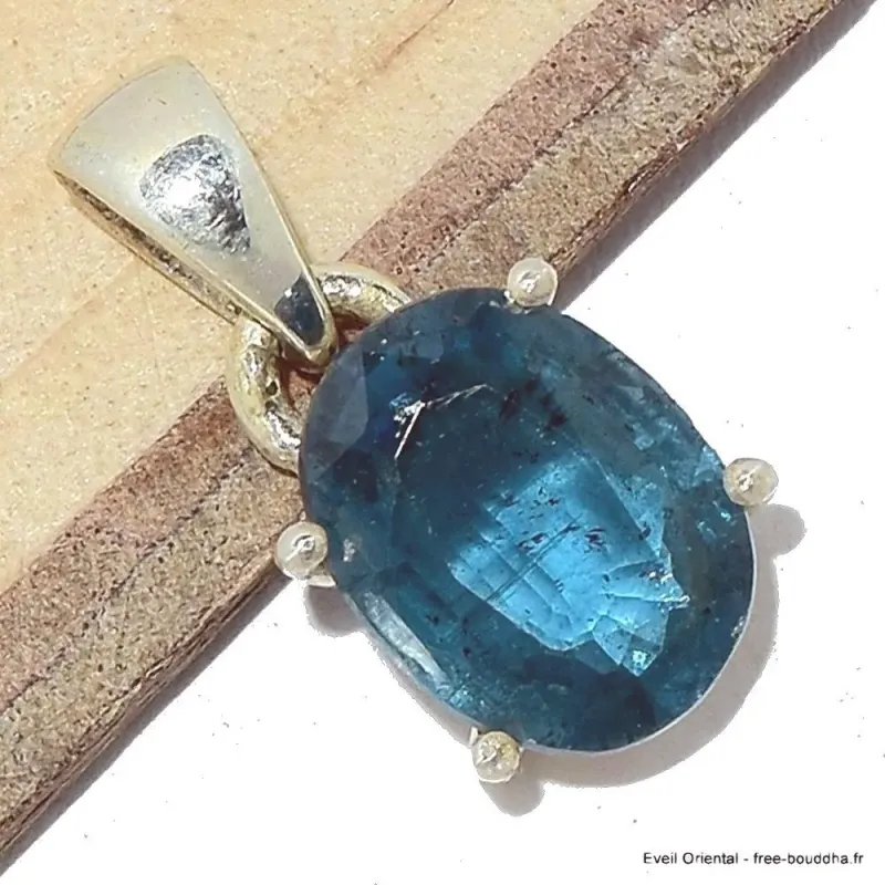 Pendentif Cyanite bleu sarcelles pierre facettée - Pendentifs pierres naturelles