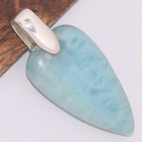 Pendentif Authentique Larimar forme moderne 