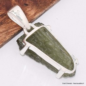 Pendentif en authentique Moldavite serti griffes Bijoux en Moldavite BK18.9