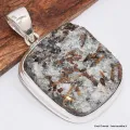 Gros pendentif en pierre Astrophyllite brute - Pendentifs pierres naturelles