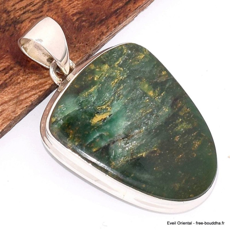 Pendentif Fuchsite cabochon semi-oval 