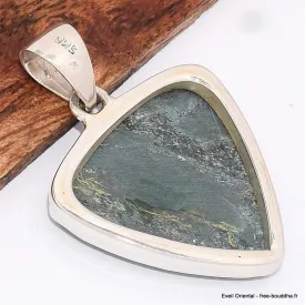 Pendentif en Fuchsite cabochon triangulaire - Bijoux en Fuchsite