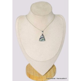 Pendentif triangulaire en Kammererite Bijoux en Kammererite BK44.4