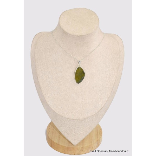 Pendentif Vasonite Vésuvianite forme libre Pendentifs pierres naturelles BK56.1