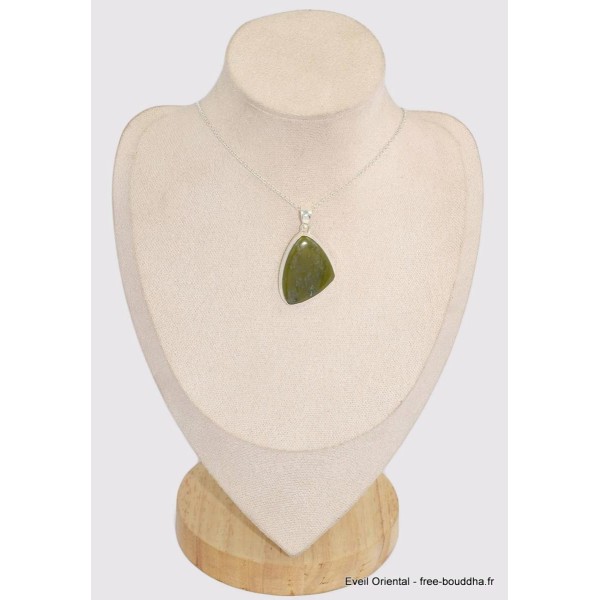 Pendentif Vasonite Vésuvianite triangulaire Pendentifs pierres naturelles BK56.2