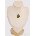 Pendentif Vasonite Vésuvianite triangulaire Pendentifs pierres naturelles BK56.2