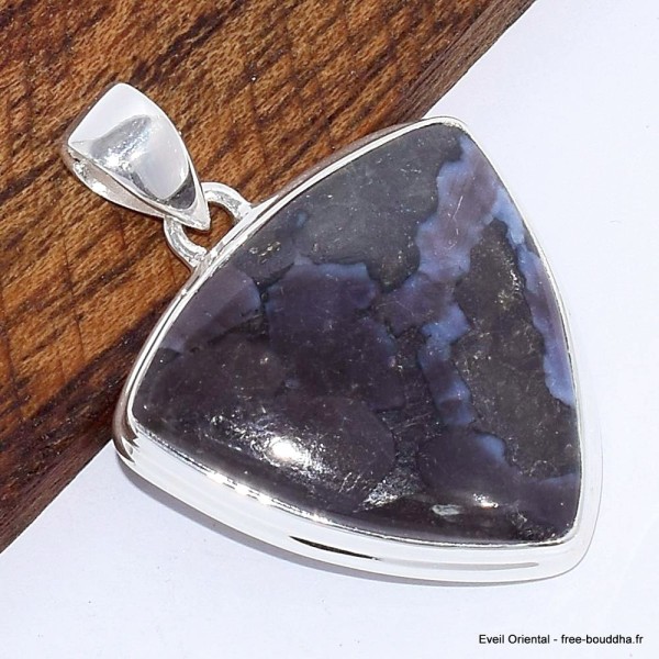 Pendentif Merlinite Mystique Gabbro triangulaire-cv Bijoux en Merlinite Mystique Gabbro BK61