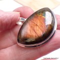 Gros pendentif Labradorite violette semi-rond Pendentifs pierres naturelles BK93