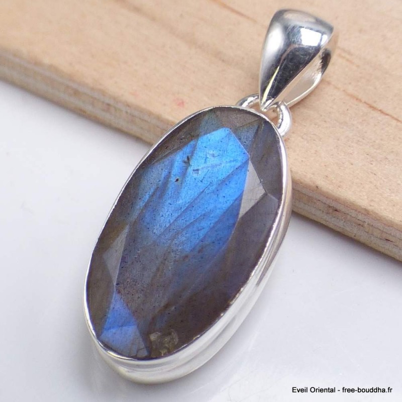 Petit Pendentif oval Labradorite bleue facettée grade AAA 