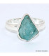 Bague en Apatite bleue néon brute taille 60 Bijoux en Apatite bleue BK100.3