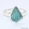 Bague en Apatite bleue néon brute taille 60 Bijoux en Apatite bleue BK100.3