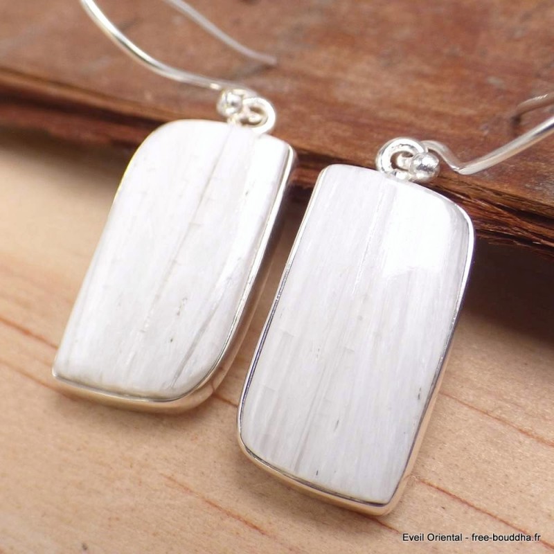 Boucles d'oreilles asymétrique Scolecite Blanche 