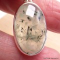 Pendentif oval Prehnite et rutile noir Bijoux en Préhnite LAM49.3