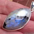 Gros pendentif marquise Pierre de lune bleue Tourmaline - Pendentifs pierres naturelles