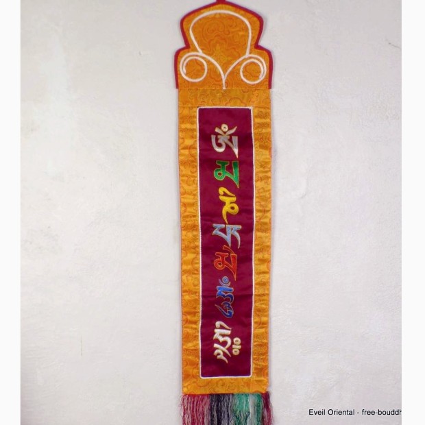 Tenture murale bouddhiste Mantra de Chenrezi Bordeau Tentures tibétaines Bouddha TMMC4