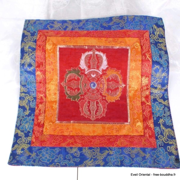 Nappe pour autel bouddhiste motif dorjé 