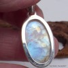 Pendentif Pierre de lune jaune bleue grade A++ Bijoux en Pierre de lune CWA12.16