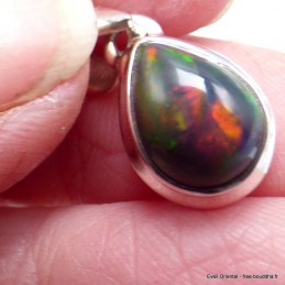Pendentif goutte Opale noire du Chili 