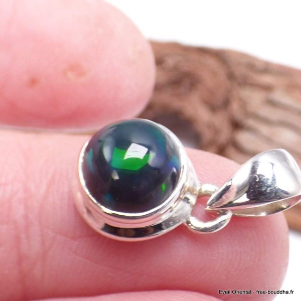 Pendentif rond en Opale noire du Chili Bijoux en Opale Noire YM68.8