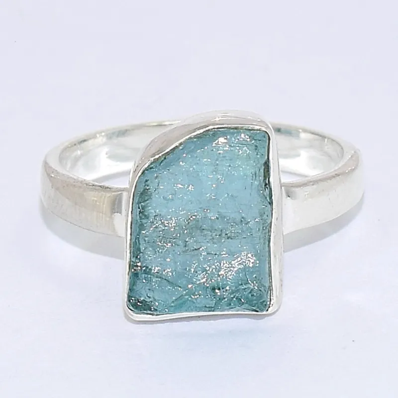 Bague en Apatite bleu néon taille 61 - Bijoux en Apatite bleue