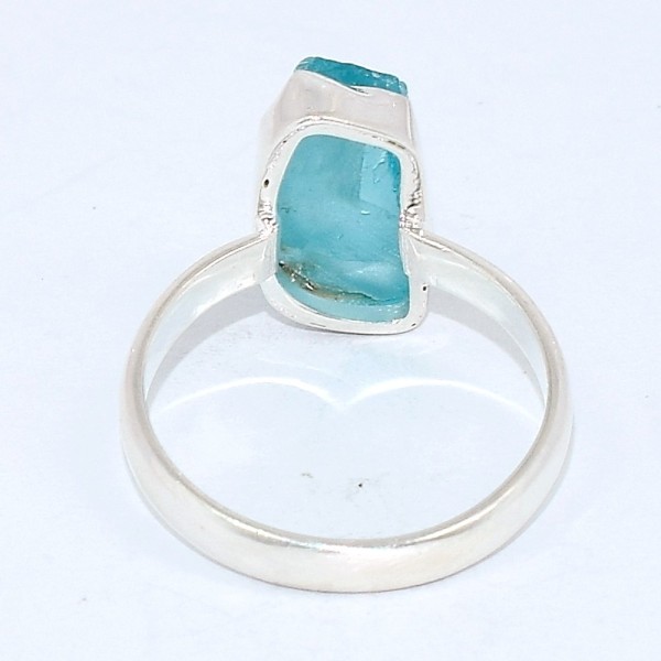 Bague asymétrique en Apatite bleu néon taille 60 Bijoux en Apatite bleue BK100.9