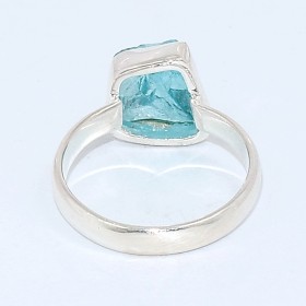 Bijou bague Apatite bleue asymétrique taille 55 