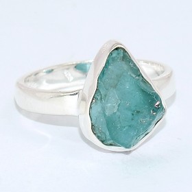 Bijou bague Apatite bleue asymétrique taille 55 