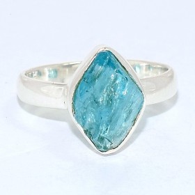 Bague en pierre Apatite bleu soutenu Taille 55 Bijoux en Apatite bleue BK100.16