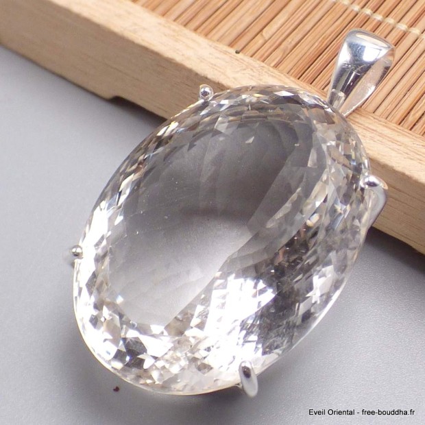 Très gros Pendentif Cristal de Roche oval 40 gr Pendentifs pierres naturelles BK65.5