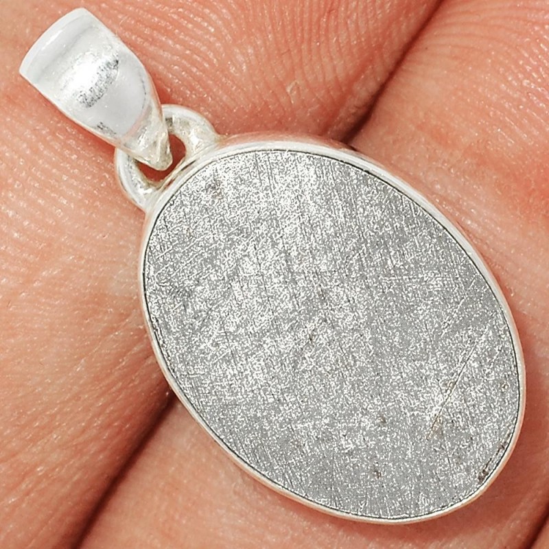 Pendentif Météorite Muoniolalusta oval 