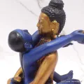 Statuette bouddhiste tibétaine Bouddha Shakti bleu et or 13 cm - Statuettes bouddhistes tibétaines artisanales