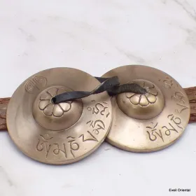 Tingshas tibétaines antiques mantra de Cherezi 7,6 cm - Objets rituels bouddhistes