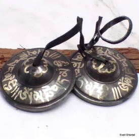 Tingshas tibétaines noires mantra lettre dorées 7,6 cm - Objets rituels bouddhistes