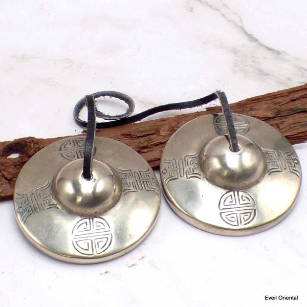 Tingshas tibétaines symbole de la lune 7 cm Tingsha tibétaine cymbales TPN3