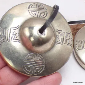 Tingshas tibétaines artisanales symbole de la lune 7 cm - Objets rituels bouddhistes