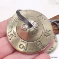 Tingshas tibétaines cymbales mantra bouddhiste 4,7 cm - Objets rituels bouddhistes
