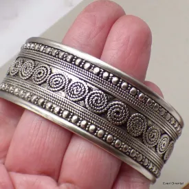 Bracelet tibétain motifs spirales - Bracelets tibétains bouddhistes