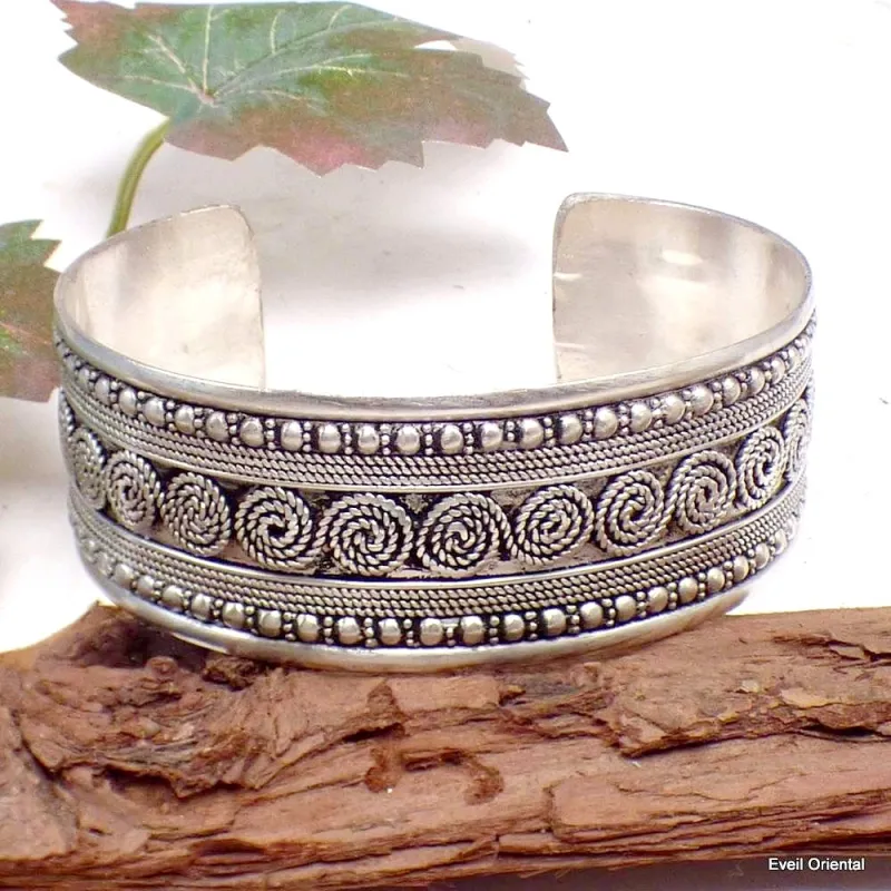 Bracelet tibétain motifs spirales - Bracelets tibétains bouddhistes