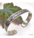 Bracelet tibétain ciselé en métal blanc Bracelets tibétains bouddhistes ref 3533