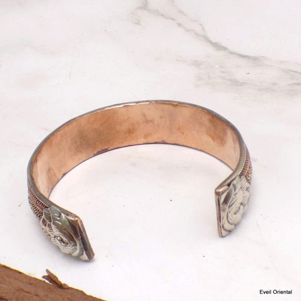 Bracelet tibétain authentique torsadé cuivre et laiton Bracelets tibétains bouddhistes ref 02.11
