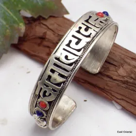 Bracelet tibétain en métal blanc Mantra - Bracelets tibétains bouddhistes