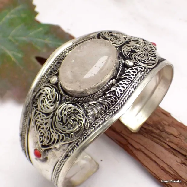 Bracelet tibétain Pierre de Lune - Bracelets tibétains bouddhistes
