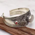 Bracelet tibétain Pierre de Lune - Bracelets tibétains bouddhistes