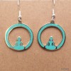 Boucle d'oreille bouddhiste Bouddha sur Lune Boucles d'oreilles tibétaines PBO6