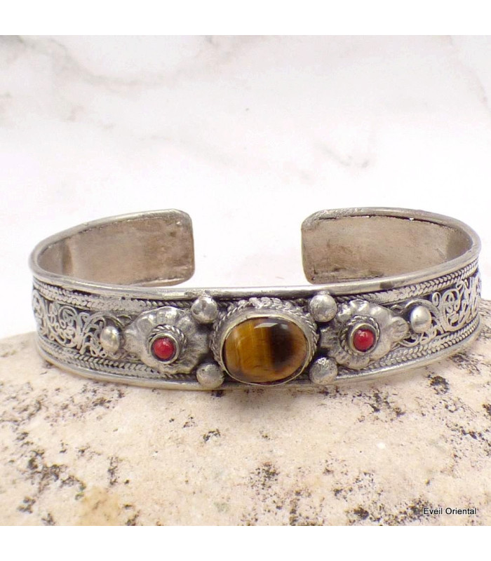 Bracelet tibétain Oeil de Tigre et perles Bracelets tibétains bouddhistes ref 28.3-a