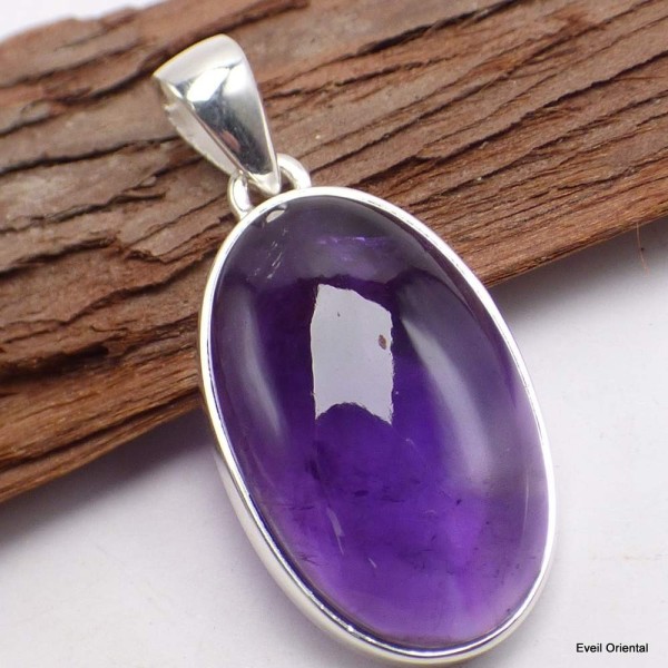 Pendentif en Améthyste cabochon forme ovale Bijoux en Améthyste LAM50.2