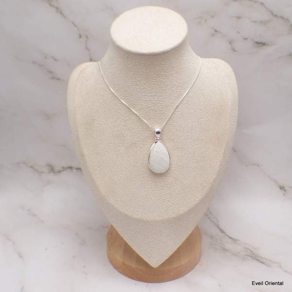 Pendentif Scolecite blanche forme goutte Bijoux en Scolecite LAM71.3